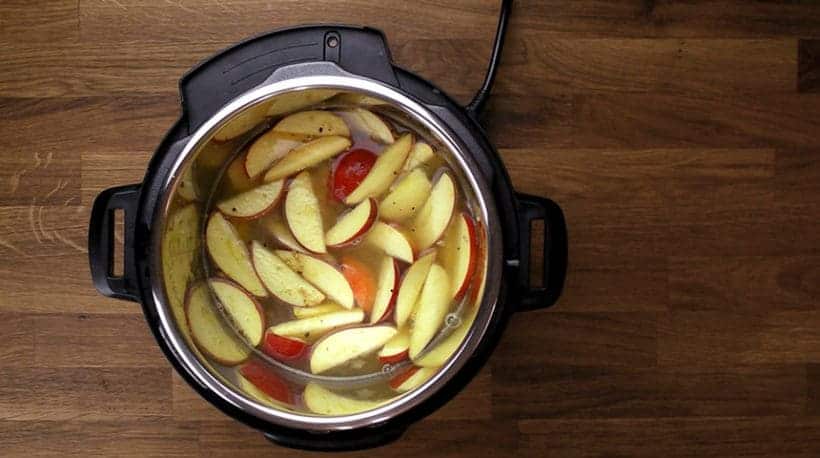 apple cinnamon oatmeal