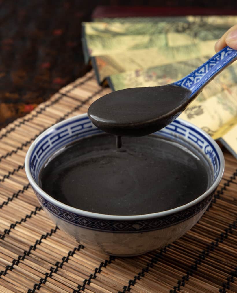 black sesame soup | black sesame soup recipe | 芝麻糊 | instant pot black sesame soup | chinese dessert | dessert recipes #AmyJacky #recipe #chinese #asian