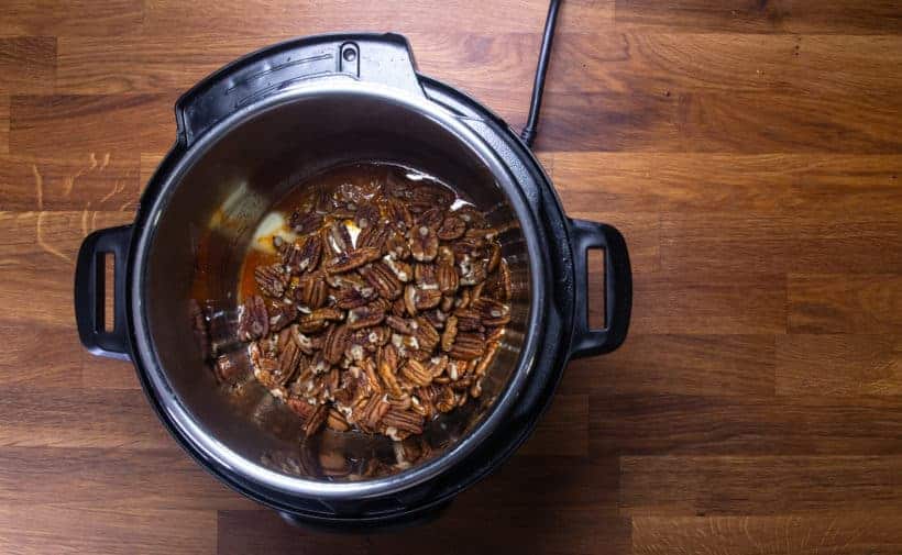 add pecans in pot