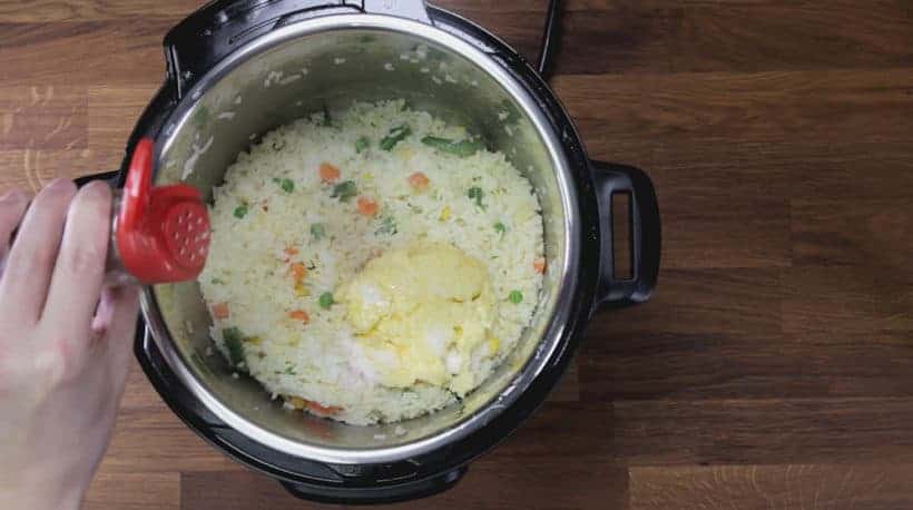 Instant Pot Fried Rice (Pressure Cooker Fried Rice) Recipe: add scrambled eggs in Chinese fried rice