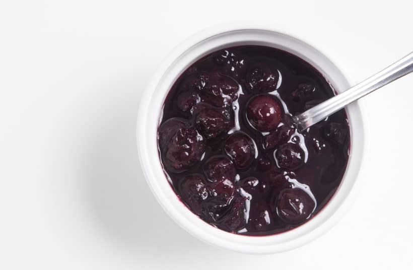 How to make Instant Pot Blueberry Compote Recipe (Pressure Cooker Blueberry Compote): 5-ingredient Sweet Blueberry Sauce makes great topping for cheesecake, yogurt, pancakes, waffles, ice-cream. Great DIY Christmas Gifts!