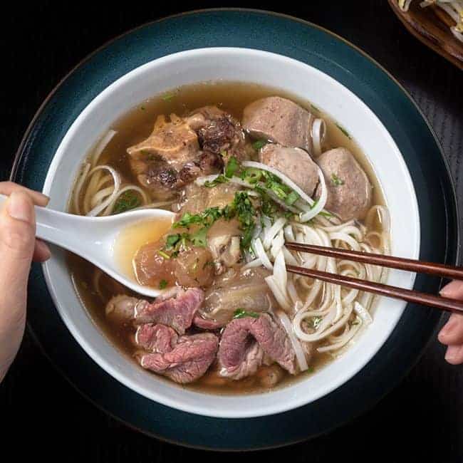 Instant Pot Recipes: Instant Pot Pho  #AmyJacky #InstantPot #beef