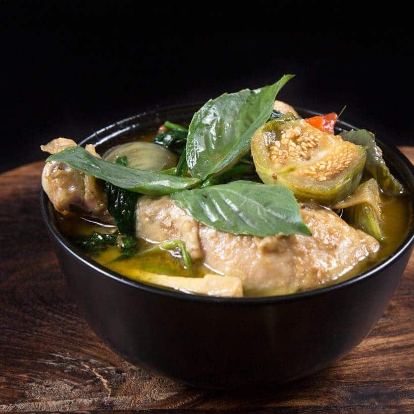 Make this Instant Pot Thai Green Curry Chicken Recipe (Gang Kiew Wan Gai). Addictive to eat pressure cooker curry with rich depths of flavors & fragrance.