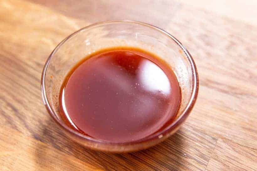 make maple sriracha sauce