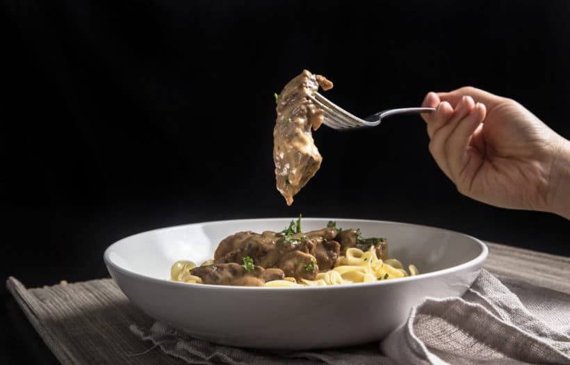 https://pressurecookrecipes.com/wp-content/uploads/2017/07/instant-pot-beef-stroganoff-pin.jpg