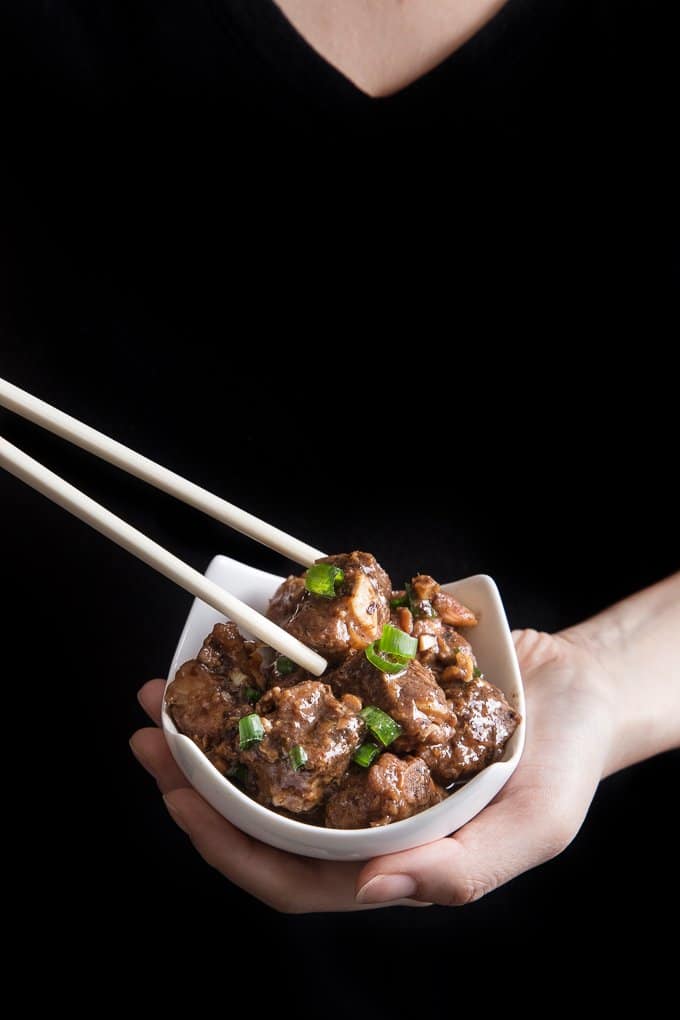 5 mins prep to make this popular dim sum pressure cooker spare ribs with black bean sauce. Tender, moist, and juicy pork spare ribs is perfect over rice.