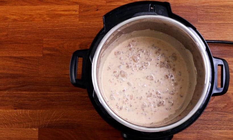 Cooking Sausage Gravy in Instant Pot   #AmyJacky #InstantPot #PressureCooker #recipe #breakfast